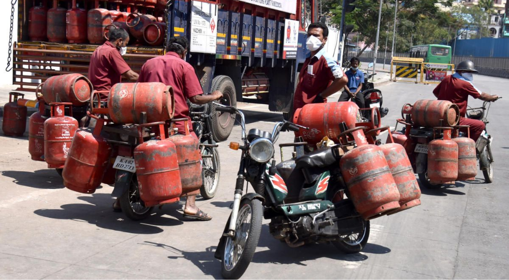 LPG Cylinder Shortage in India