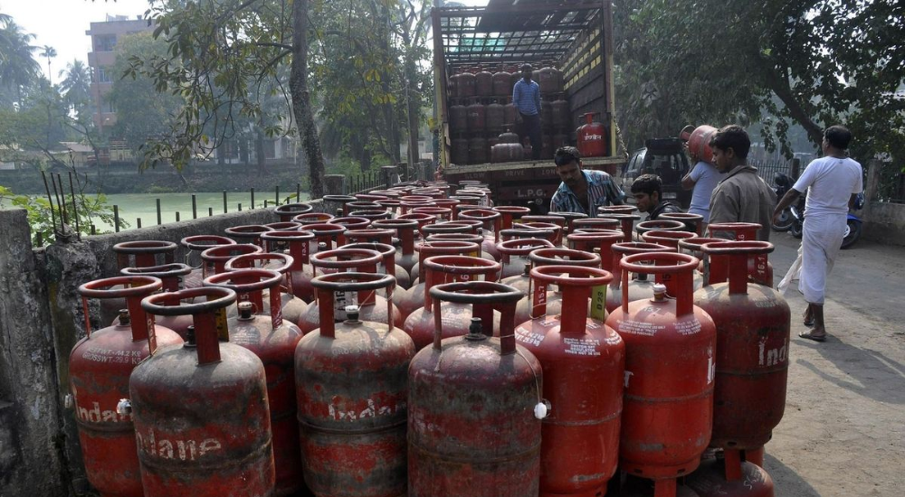 LPG Cylinder Shortage in India