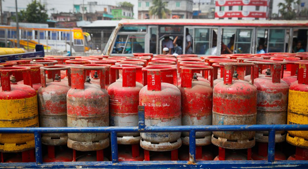 LPG Cylinder Shortage in India
