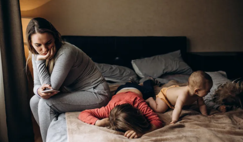 Quiet Cracking and Parents' Mental Health